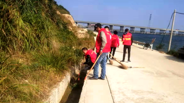 福清東瀚鎮開展全流域清淤雜行動