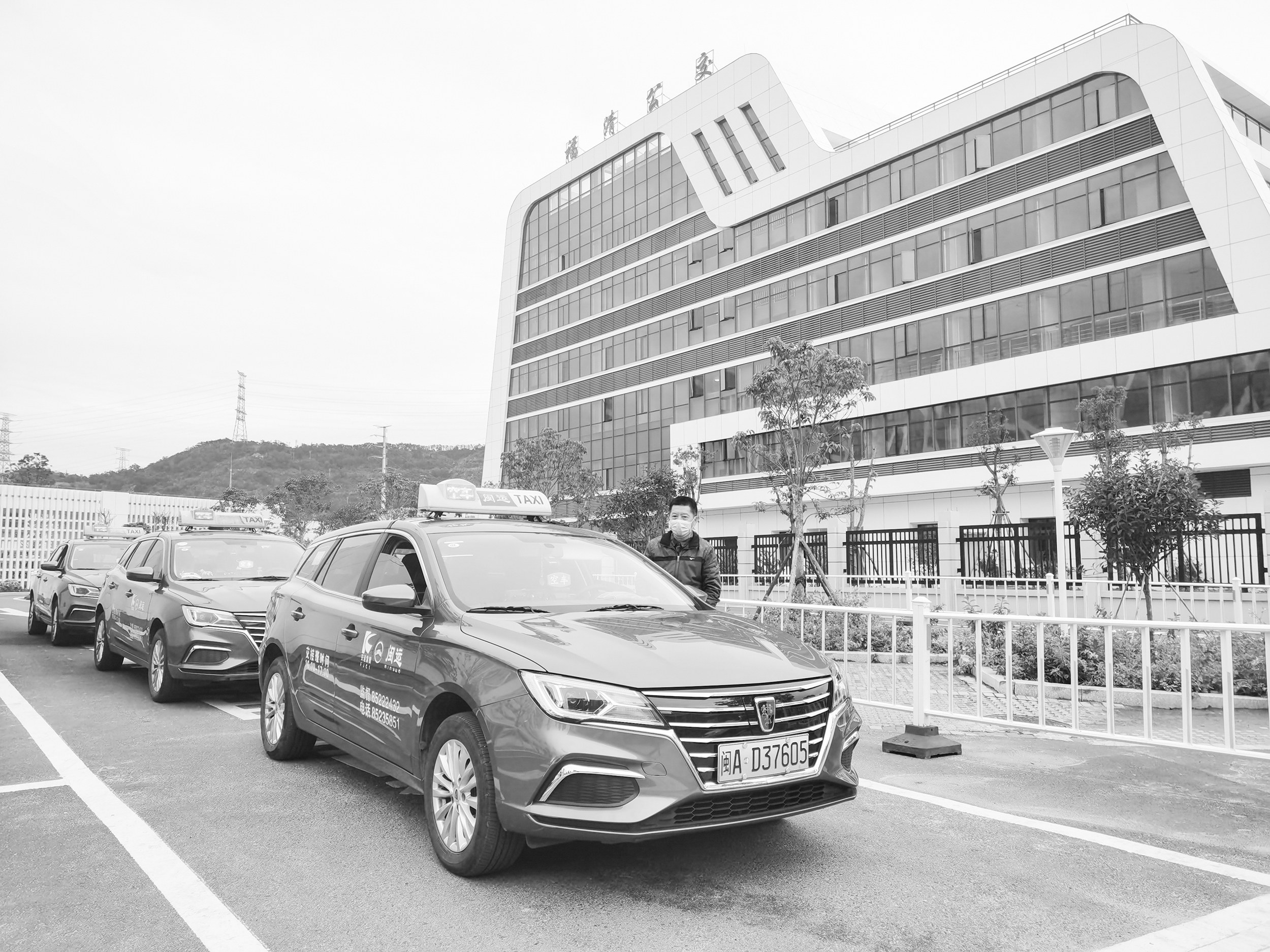 【圖片新聞】規范出租車市場秩序 助力全國文明城市創建