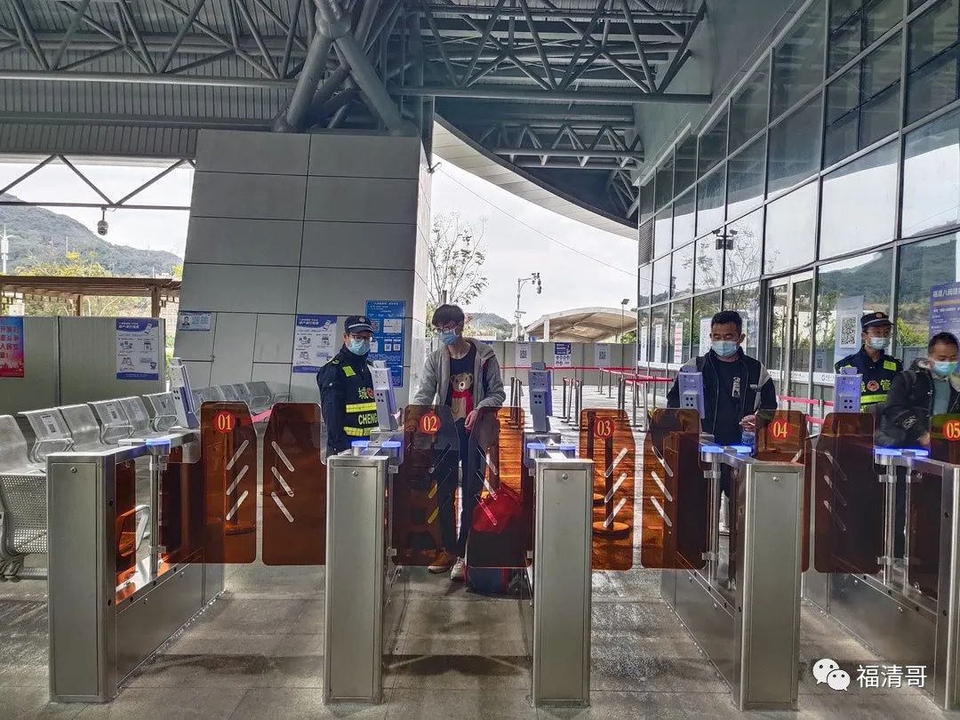 帶飲料不用喝一口?福清火車站:這款“神器”試一下