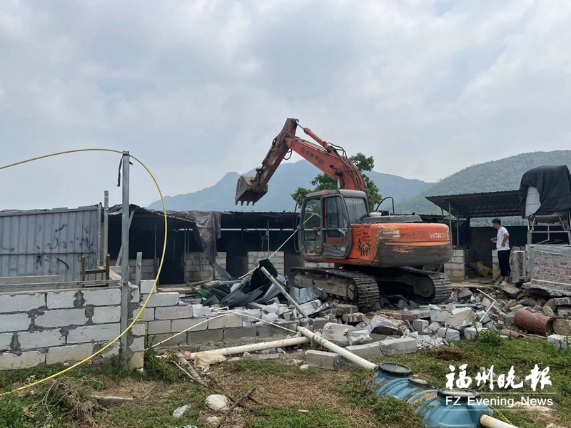 福清鏡洋鎮拆除違建683平方米