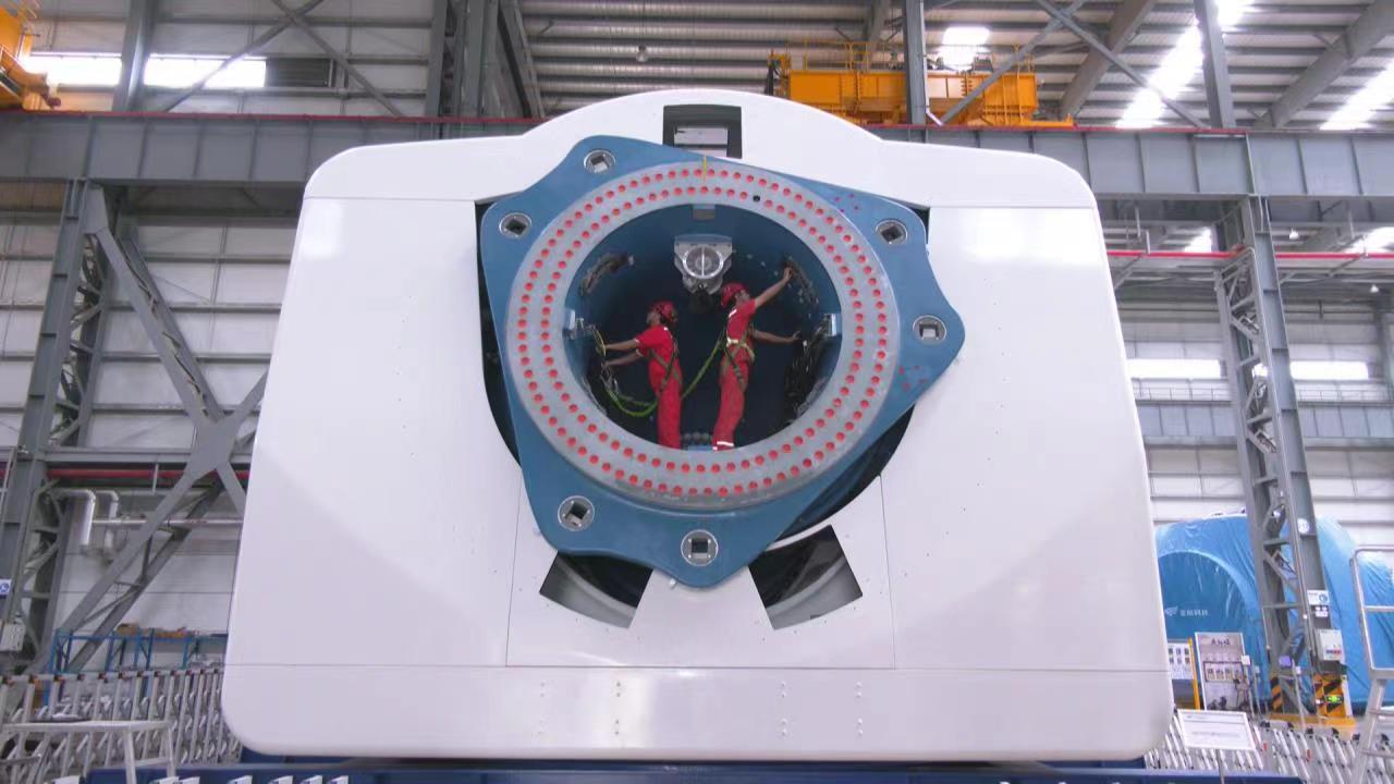 亞太地區單機容量最大風電機組在福清下線 亞太地區單機容量最大風電機組在福清下線