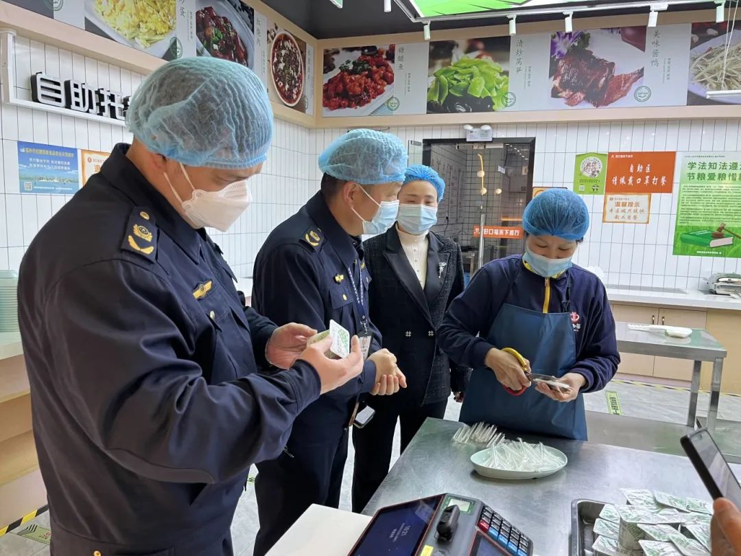多部門聯(lián)合行動(dòng)護(hù)航校園食品安全