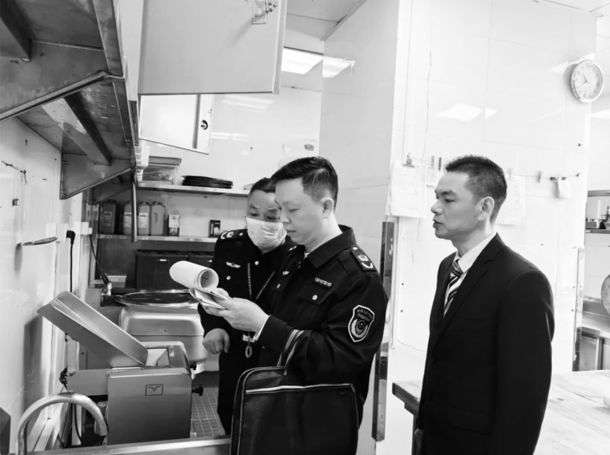 市市場監督管理局開展集體用餐配送食品安全專項行動