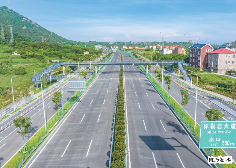 清繁大道東延伸線（長(zhǎng)福高速—元海六路）道路工程順利完工