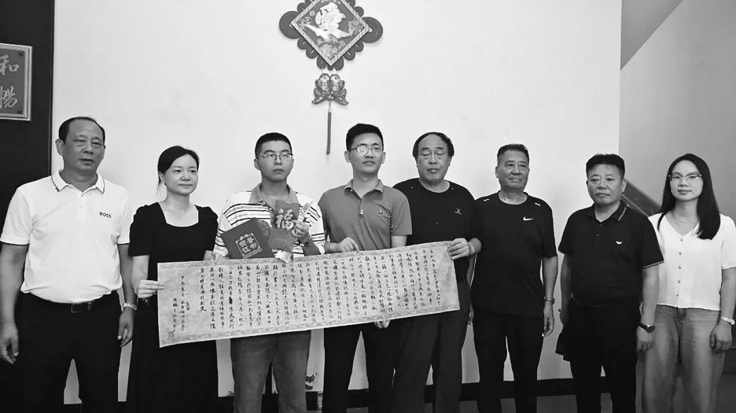 三山鎮魏莊村為優秀學子發放獎學金 三山鎮魏莊村為優秀學子發放獎學金